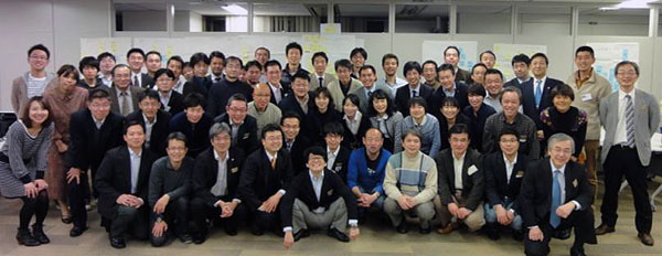 Рис. 3: Команда чиновников префектуры Миядзаки